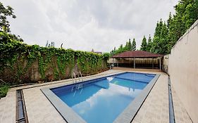 Hotel Sri Indrawati Puncak Mitra RedDoorz